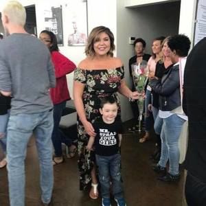 Meet your Posher, Cara